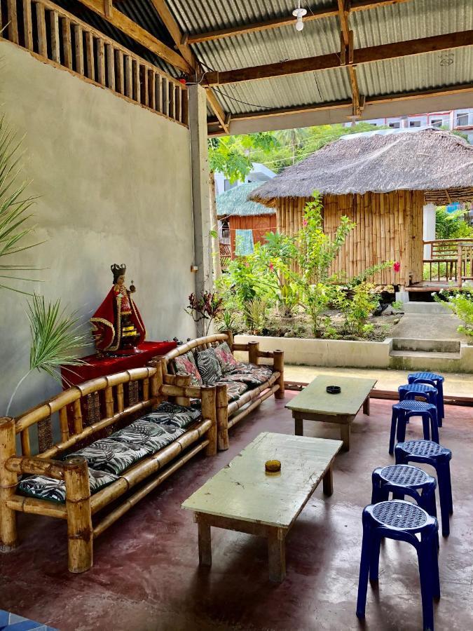 Sharky Hostel Oslob Buitenkant foto